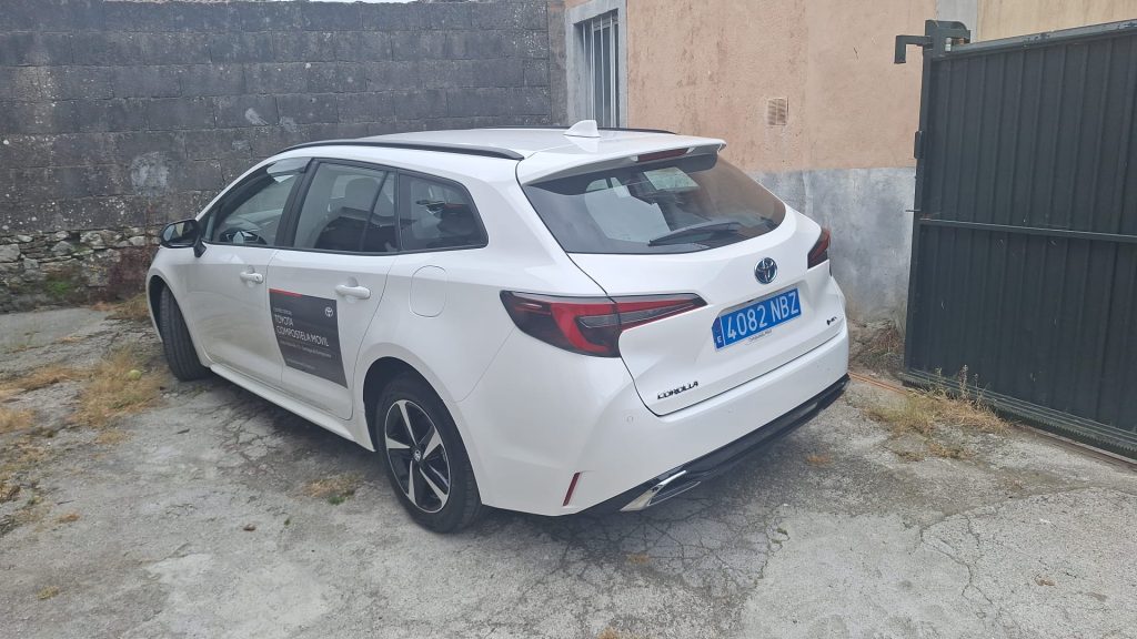 WhatsApp Image 2025-06-02 at 17.42.12